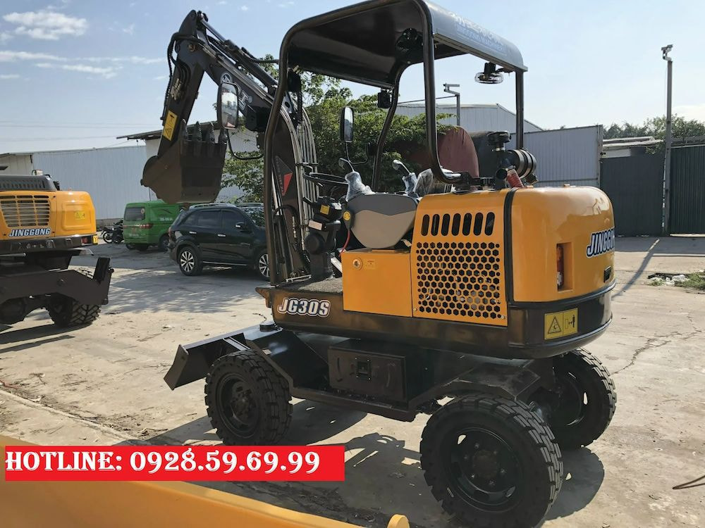 STAREX Việt Nam cung cấp các loại máy xúc, máy xúc mini bánh lốp uy tín