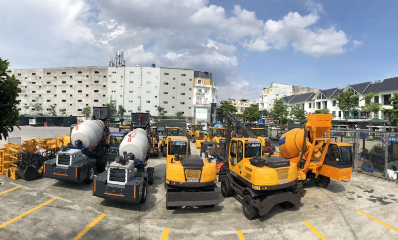  Mua xe trộn bê tông tự nạp vật liệu ở đâu giá tốt?