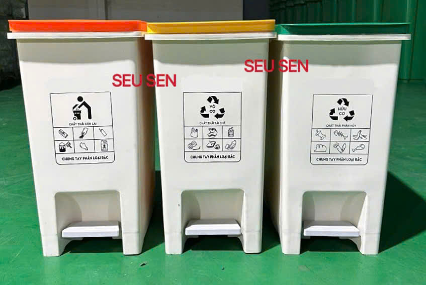 thung-rac-30l-ban-dap