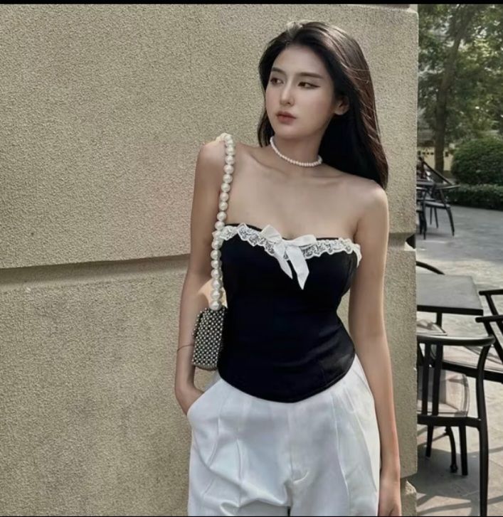 Mặc Áo Cúp Ngực Không Bị Tụt: 8 Mẹo Giúp Chị Em Tự Tin