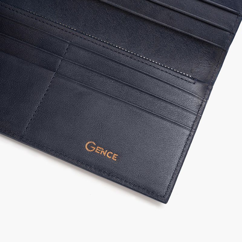 Bề mặt da Swift có đường vân li ti tạo sự mịn màng