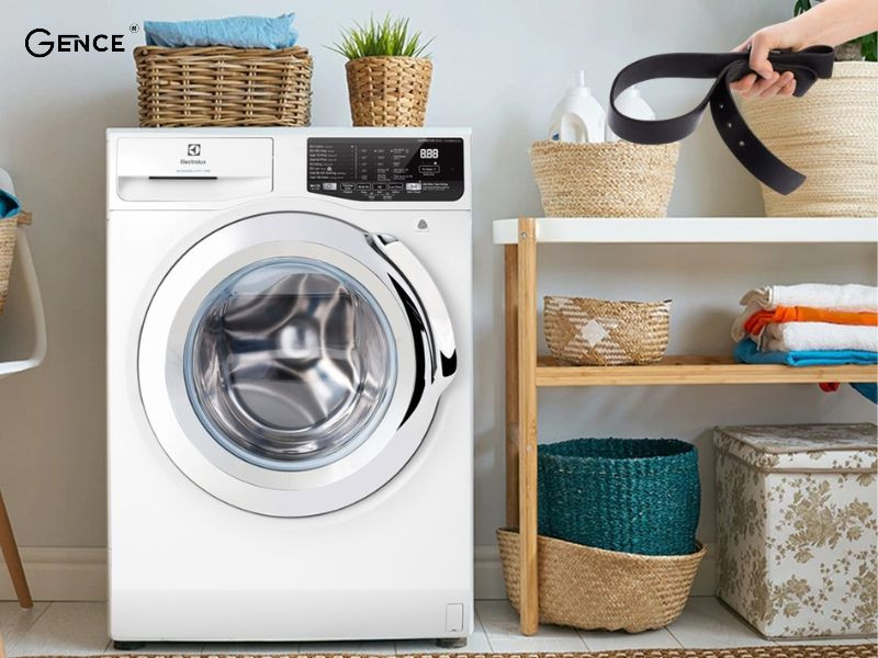 Thói quen vô tình bỏ thắt lưng da vào máy giặt làm giảm tuổi thọ sản phẩm