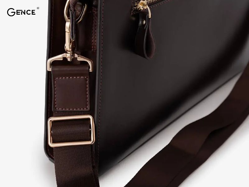 Dây đeo được làm bằng vải dù cao cấp