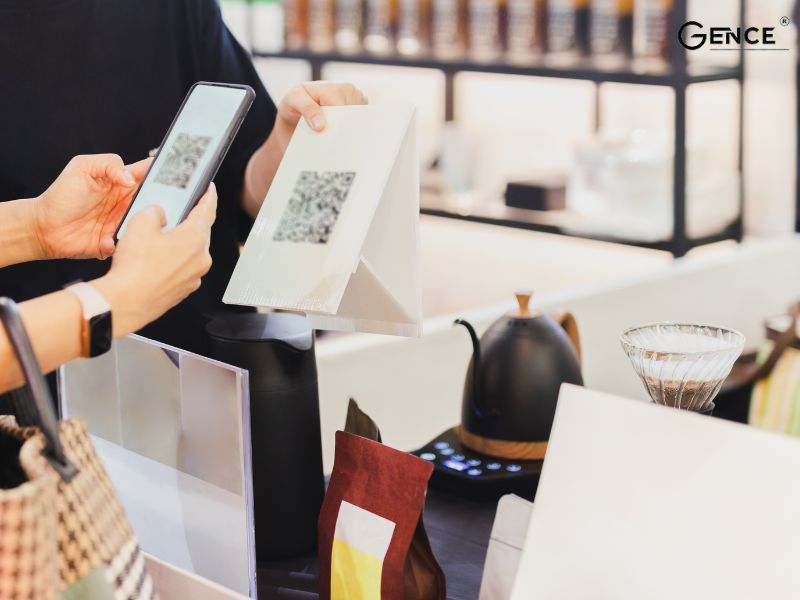 Hình thức thanh toán quét mã QR thuận tiện cho khách hàng Gence