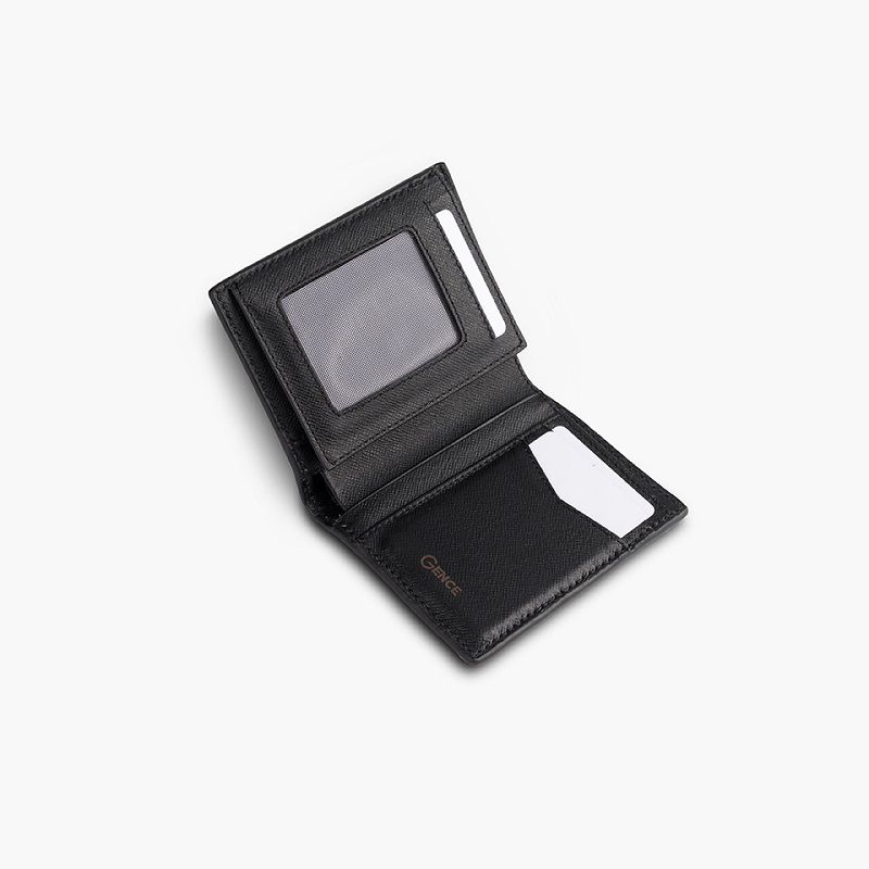 Logo Gence với đường nét tinh tế nổi bật trên ví đứng C03