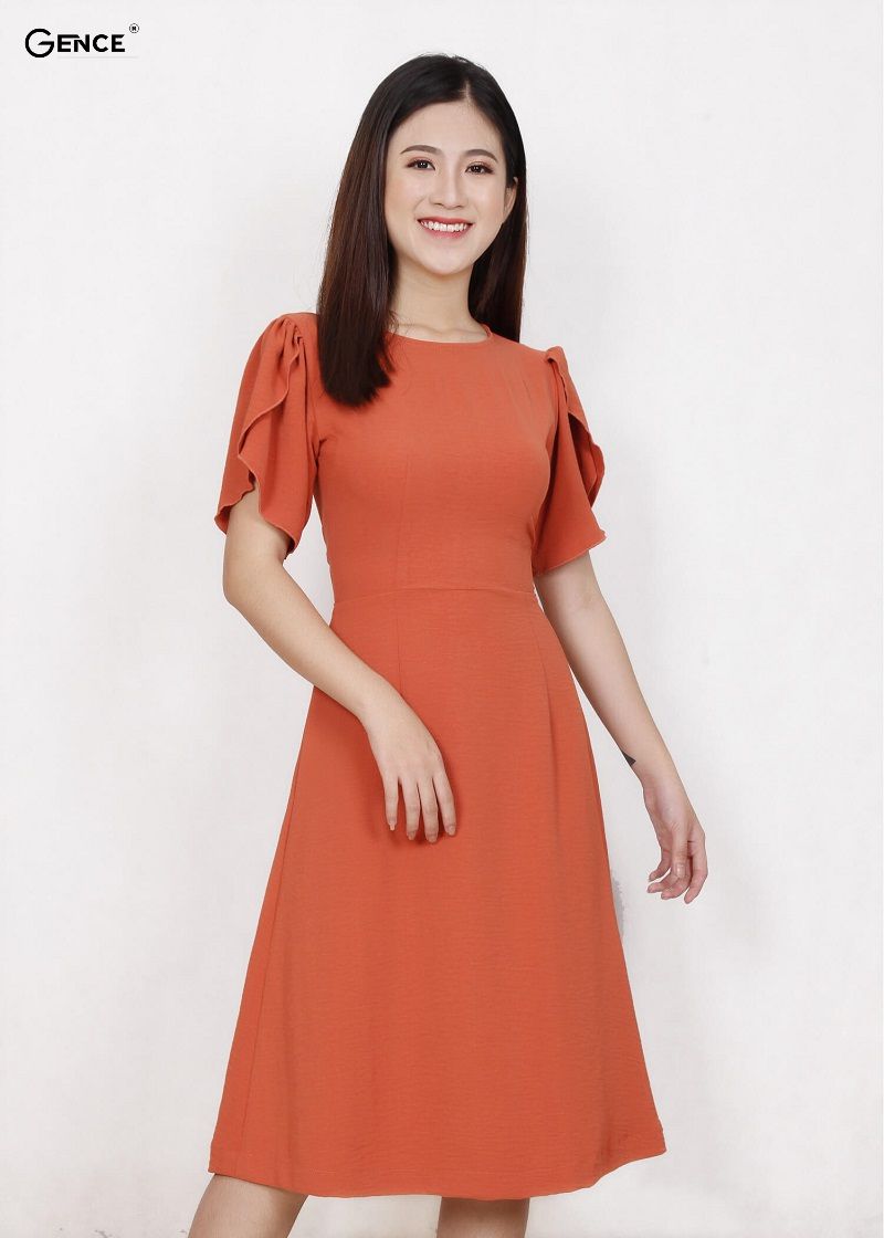 Người mệnh Hỏa có thể mặc đồ màu cam