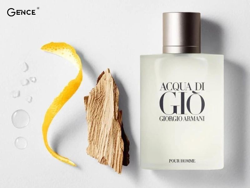 Giorgio Armani Acqua Di Gio lưu hương đến 8 tiếng