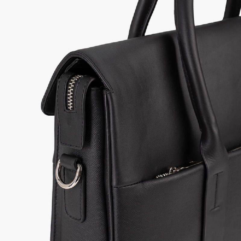 Sự kết hợp hoàn hảo hai dòng da cao cấp trên cặp đi làm CDX12