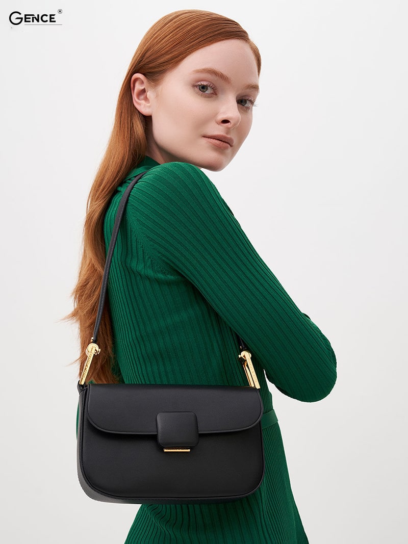 Túi xách Charles & Keith Cnk Push – Lock Crossbody Bag quý phái