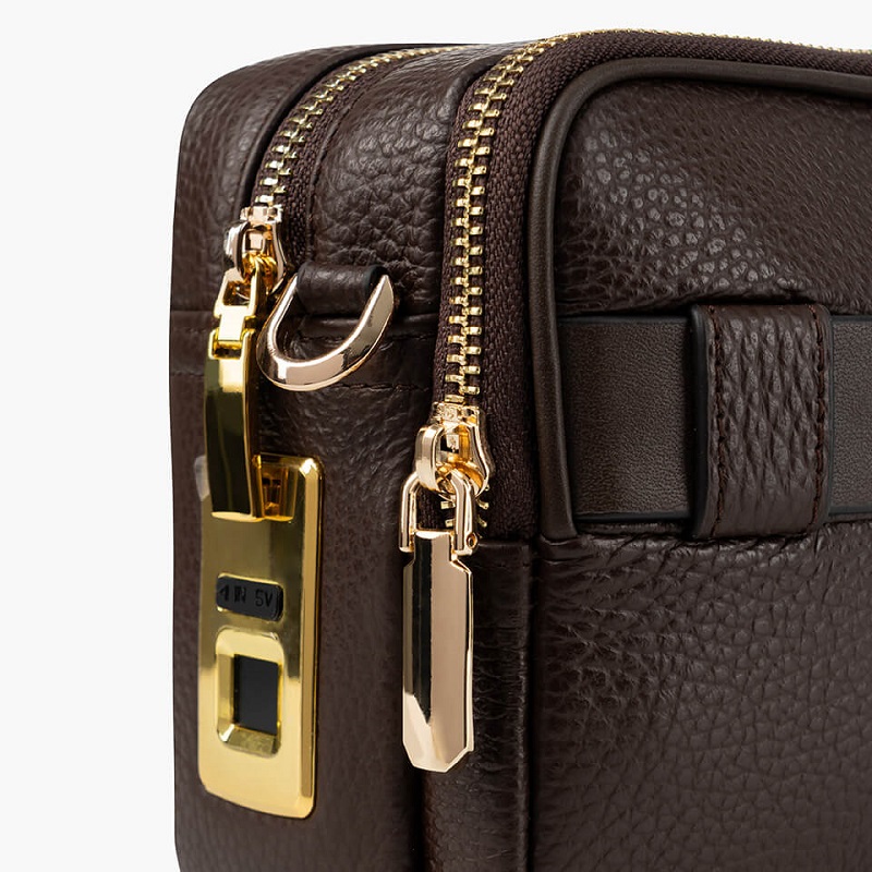 Ví cầm tay nam RB09 kiểu dáng hiện đại, mới lạ