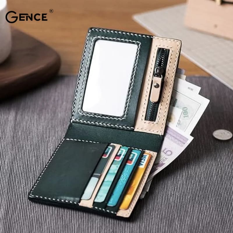 Hạn chế bỏ các đồ vật không cần thiết vào trong ví tiền, nó sẽ làm cho ví bị biến dạng và lộn xộn