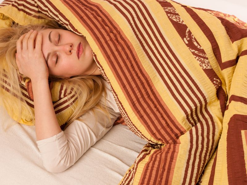 Hãy giữ ấm bằng chăm cho người bị đột quỵ