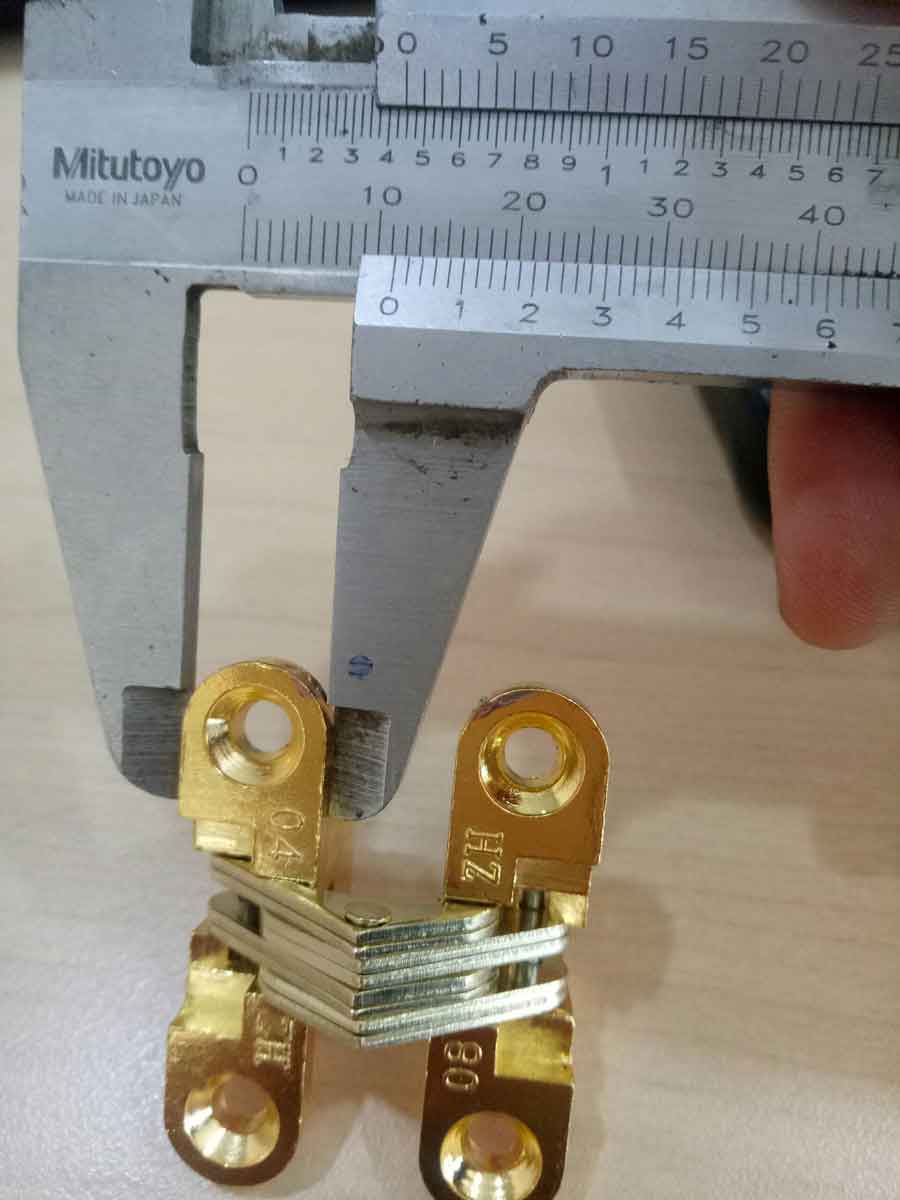 BẢN LỀ LÁ CHỮ THẬP HZ MÀU VÀNG NV-HZ