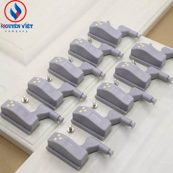 ĐÈN LED BẢN LỀ + PIN_NV-L.24