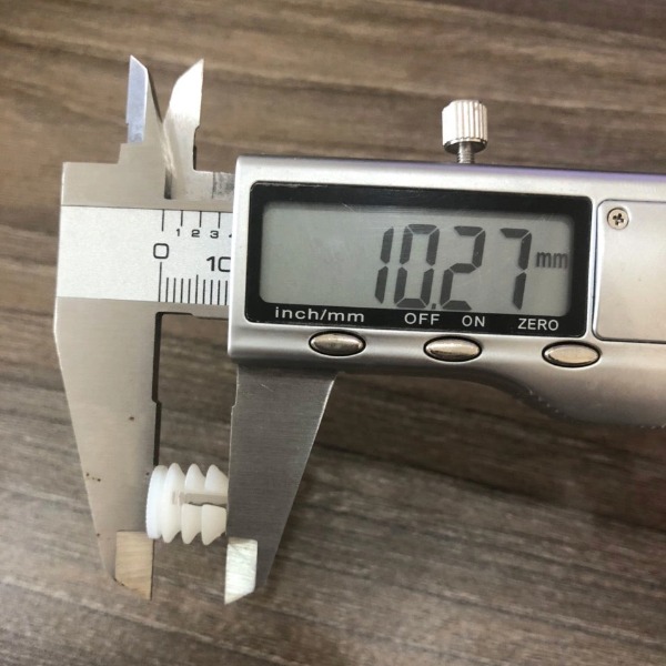 NÚT NHỰA LIÊN KẾT