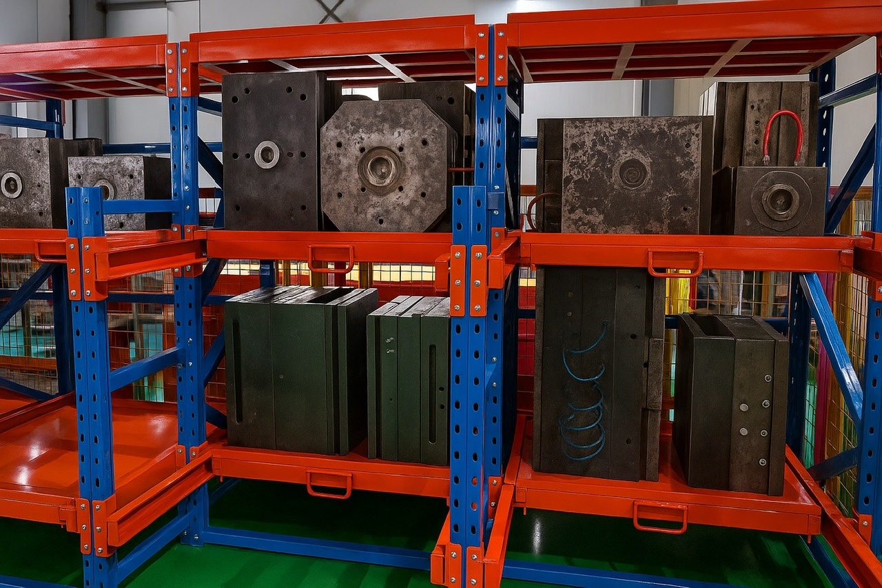 Kệ để khuôn đột dập và khuôn đúc nhựa - Mold Racks