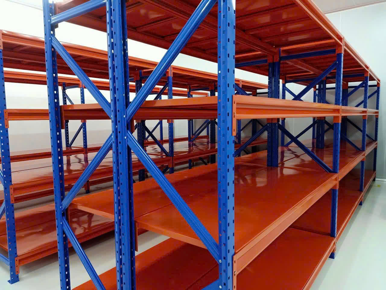 Giá kệ kho hàng tại Bình Dương - Giá cạnh tranh ! Lắp đặt 24/7