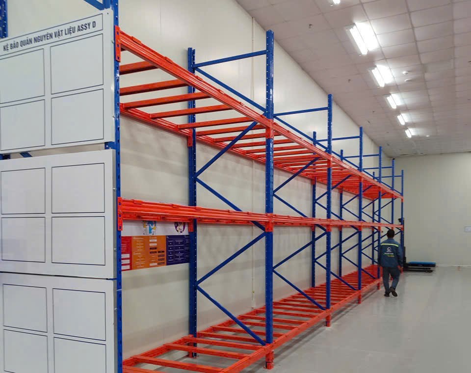 Kệ trung bình 1000kg tầng