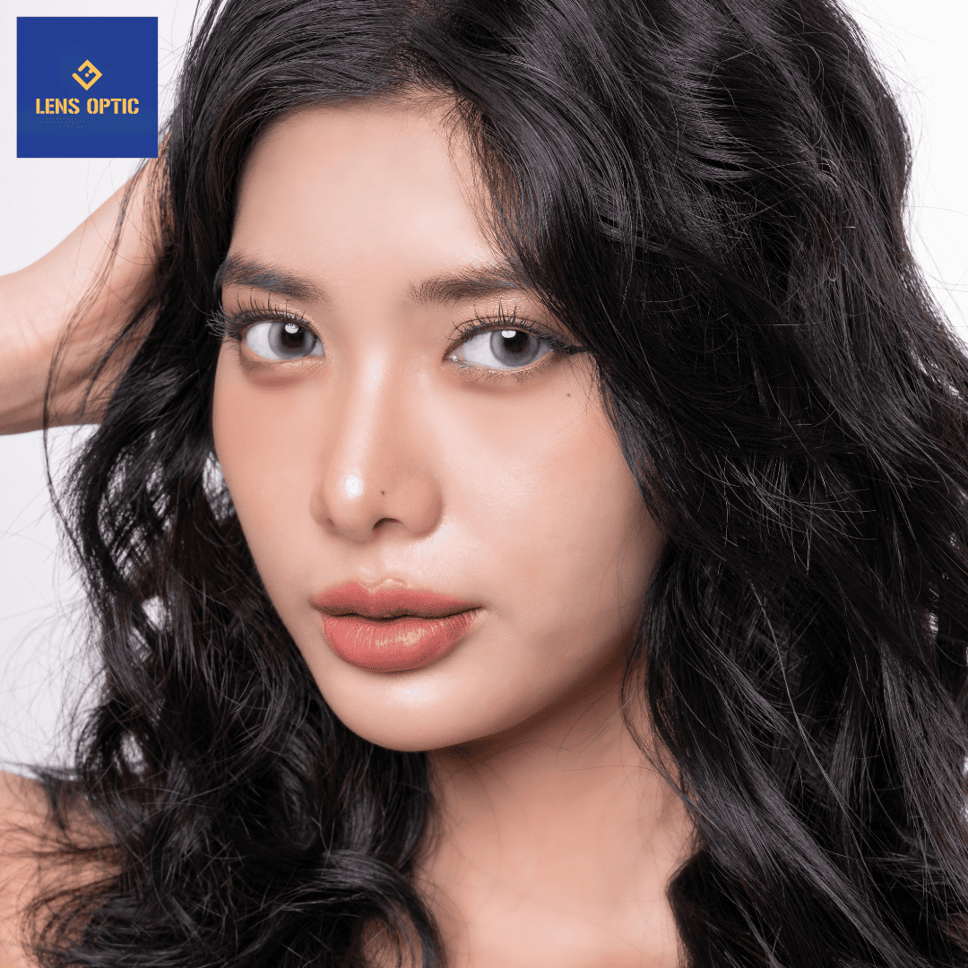 Kính áp tròng 1 tháng Lensoptic Green