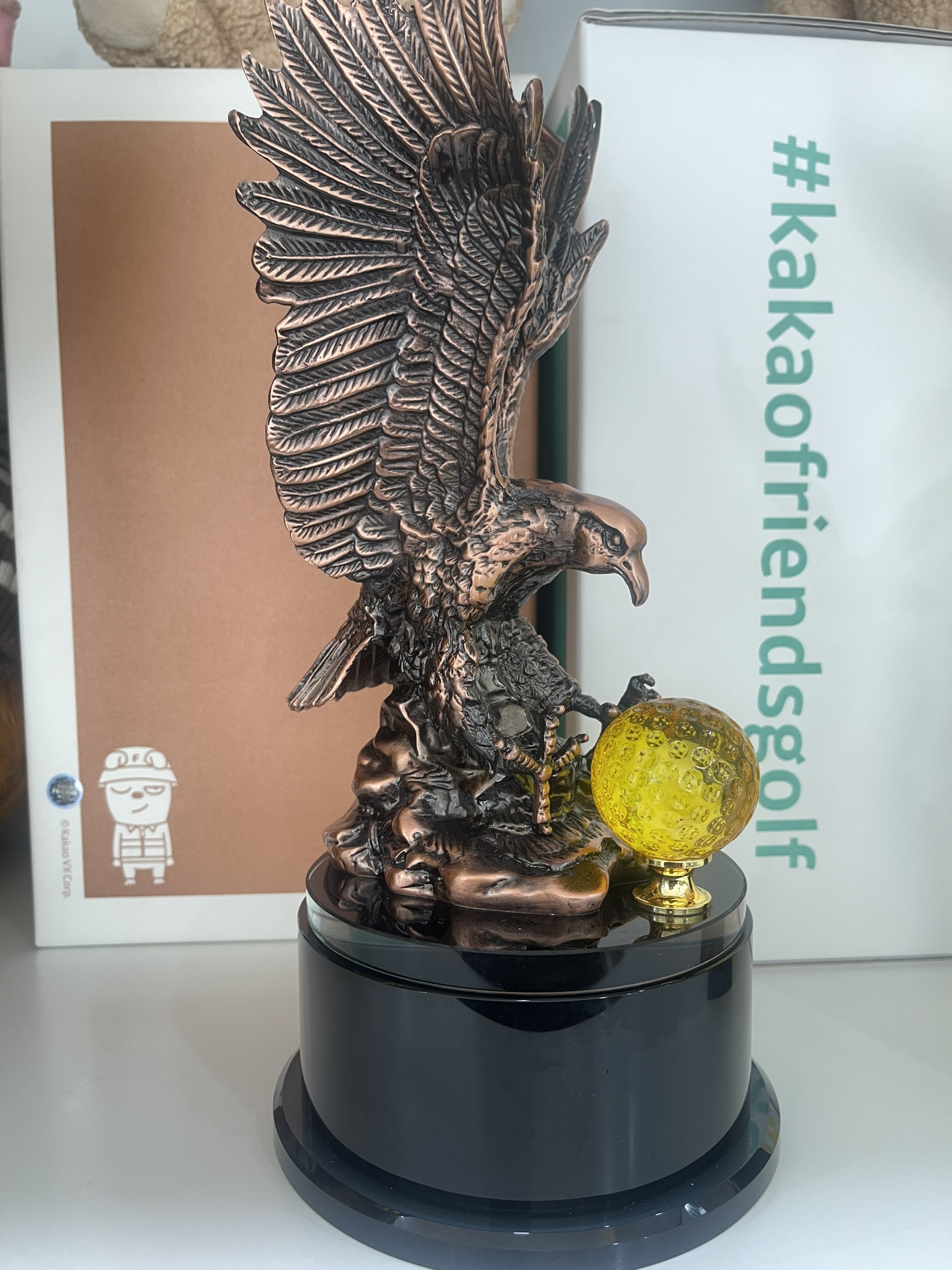 cúp lưu niệm  golf đại bàng