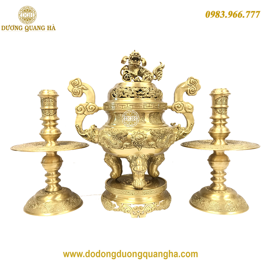 bộ đỉnh thờ tam sự