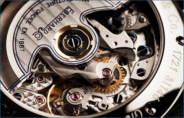 Đồng hồ cơ Automatic