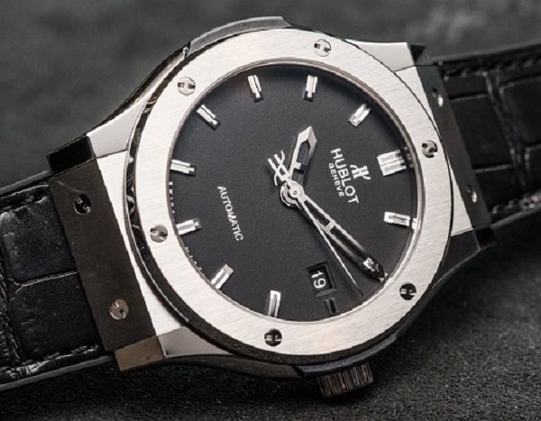 Đồng hồ Hublot nữ chính hãng