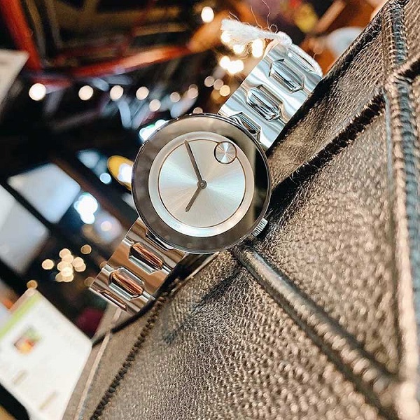 Đồng hồ Movado nam đây kim loại