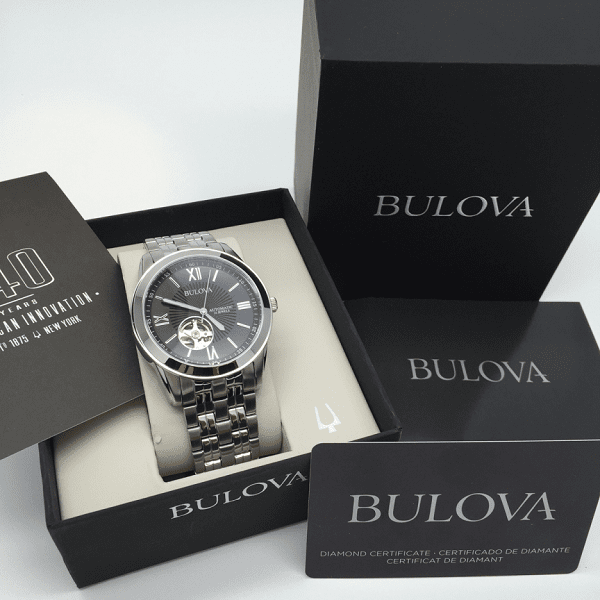 Đồng hồ Bulova nam mang phong cách cá tính