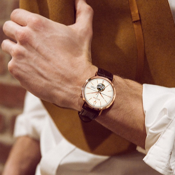Đồng hồ Bulova cổ dành cho nam giới