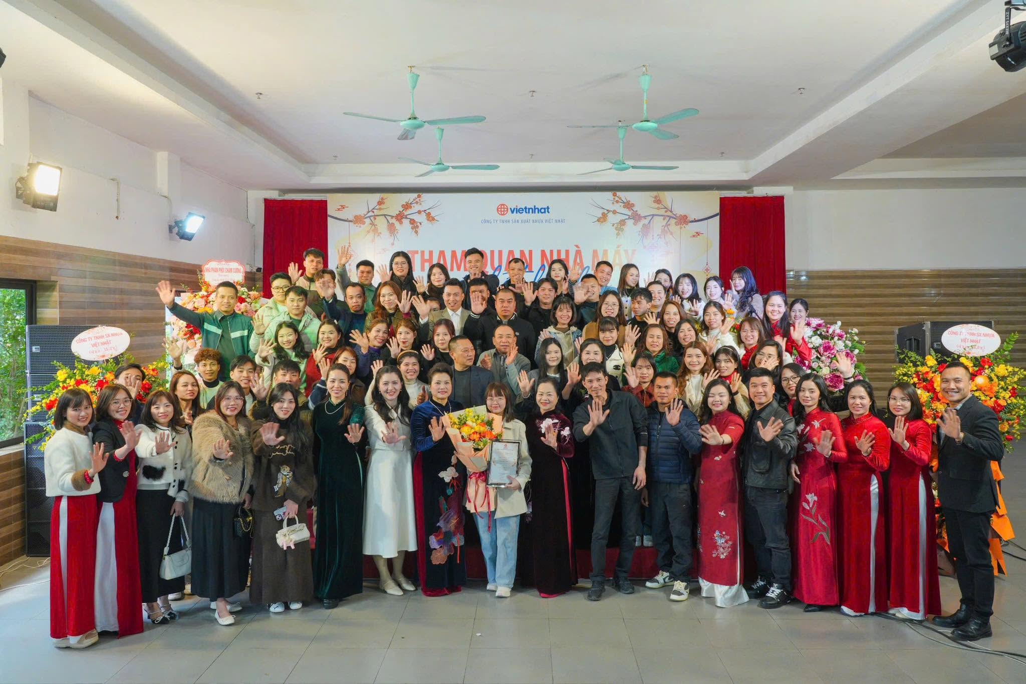 Nguyễn Văn Luân – Người Truyền Cảm Hứng Khởi Nghiệp Và Xây Dựng Cộng Đồng Bán Hàng Online Tại Làng Quê Dân Hòa