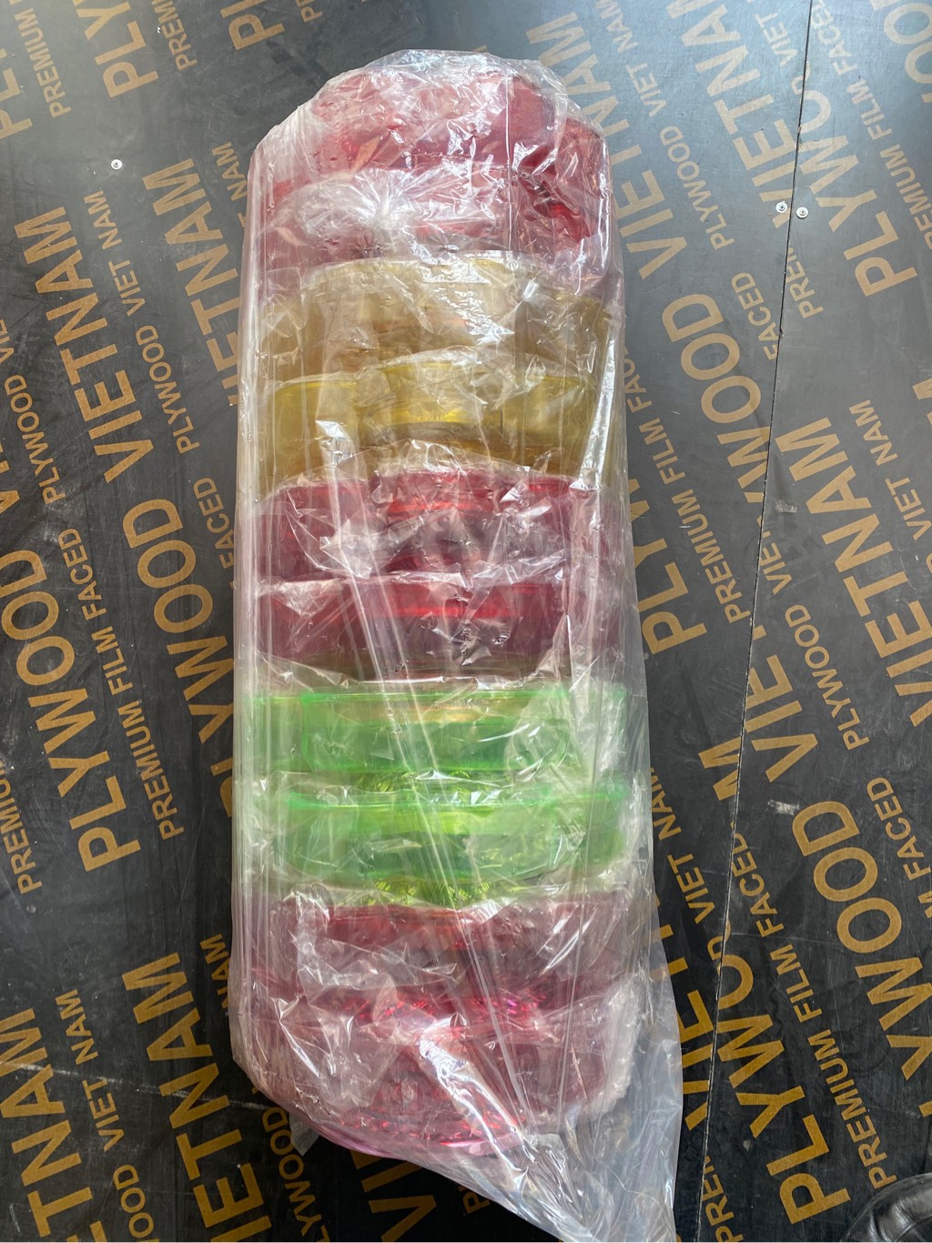 Mứt 8 cánh đế vàng TT