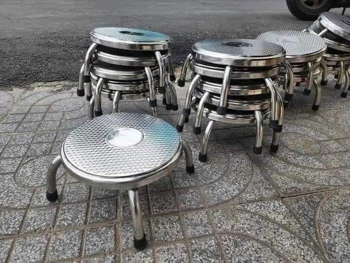 ghế xổm inox