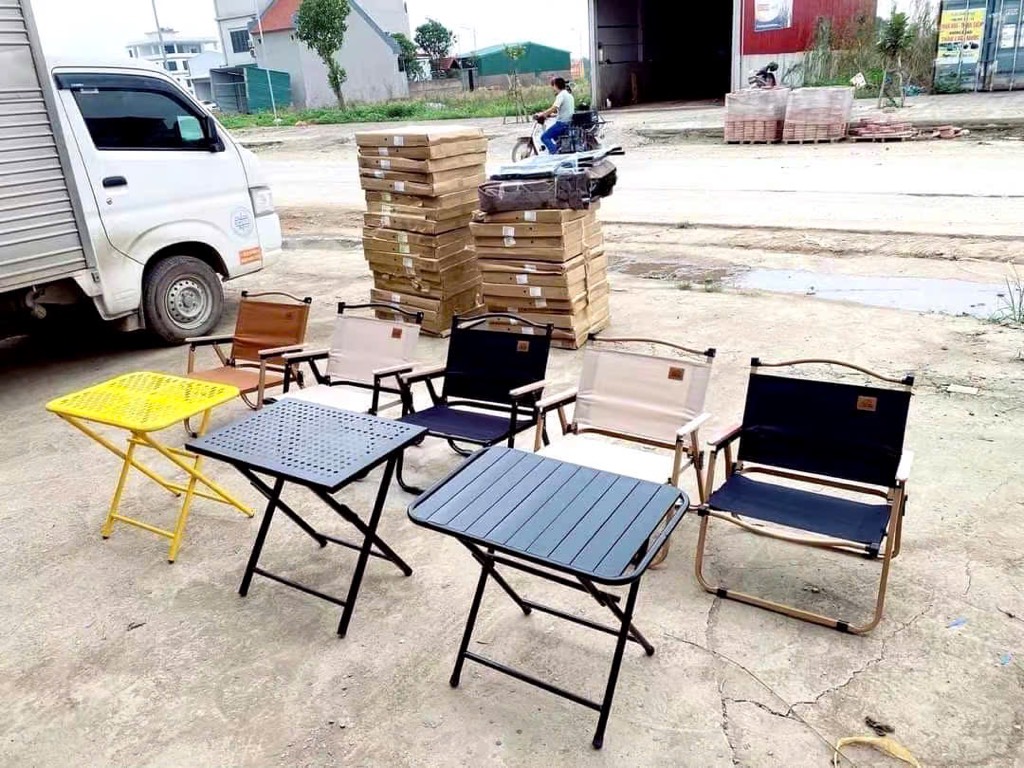 Bàn nan gấp tĩnh điện đen TL