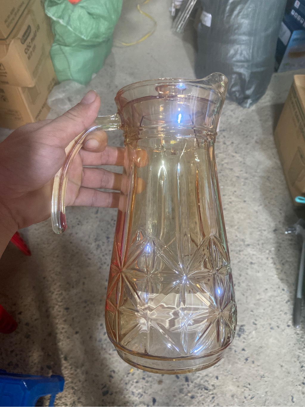 bình nước 1.7L YZH 35 vàng