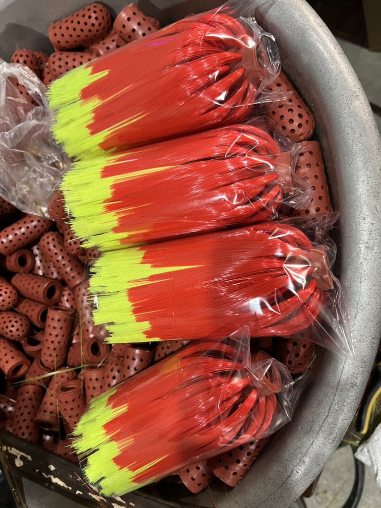 đầu bông mạng nhện to đỏ