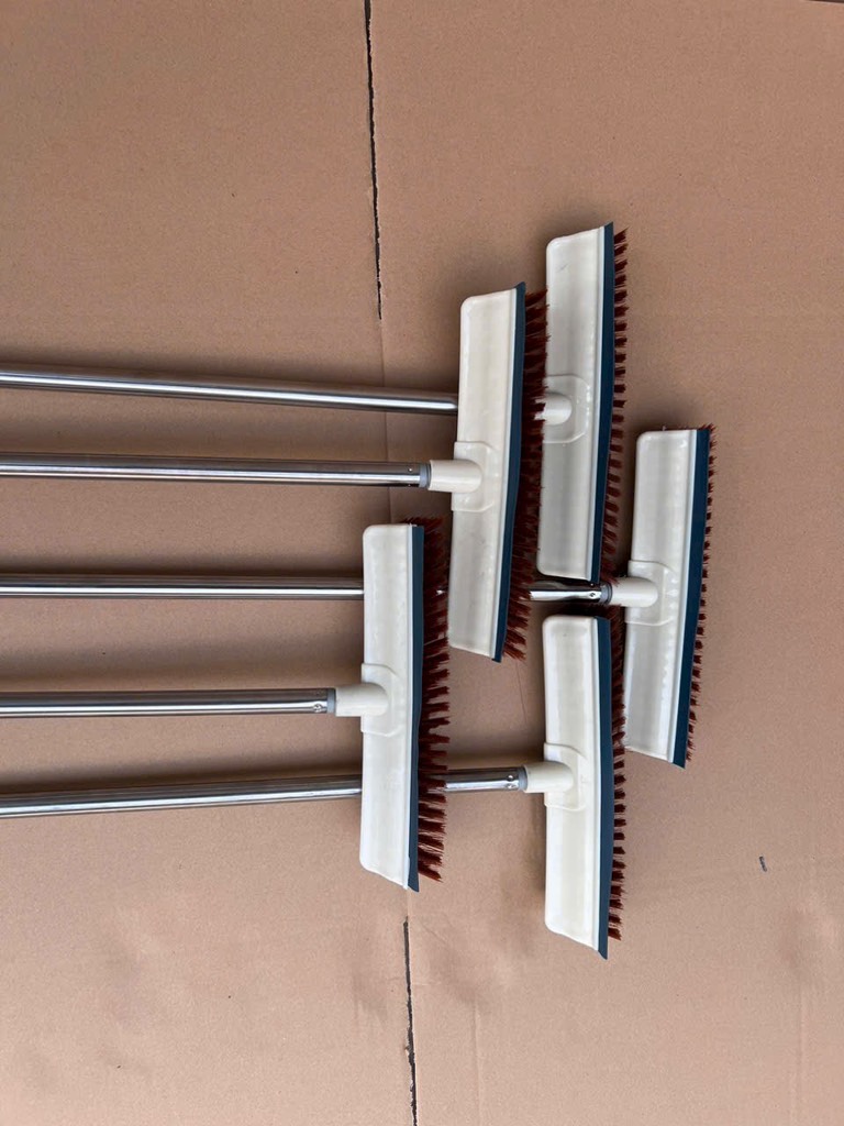 chổi chà sàn trắng pl