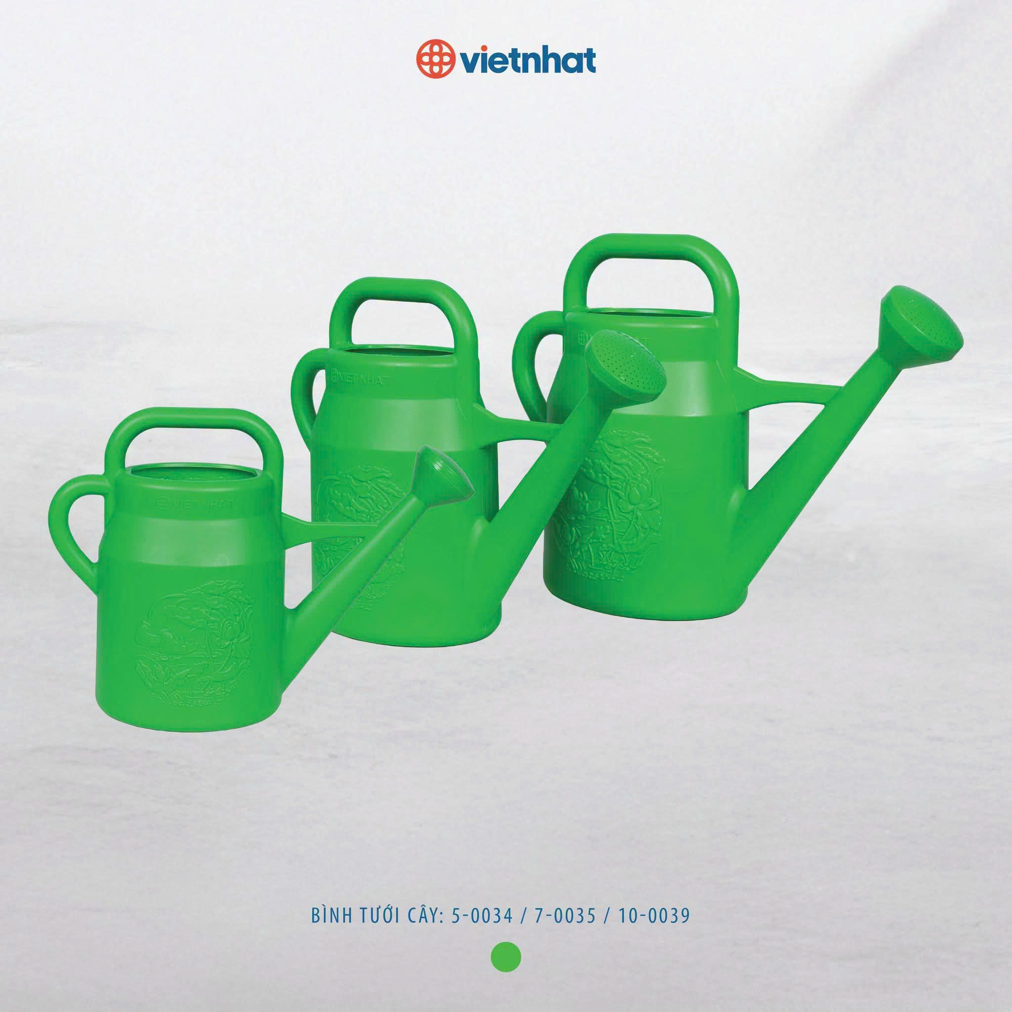 BÌNH TƯỚI CÂY 7 CAO 0035