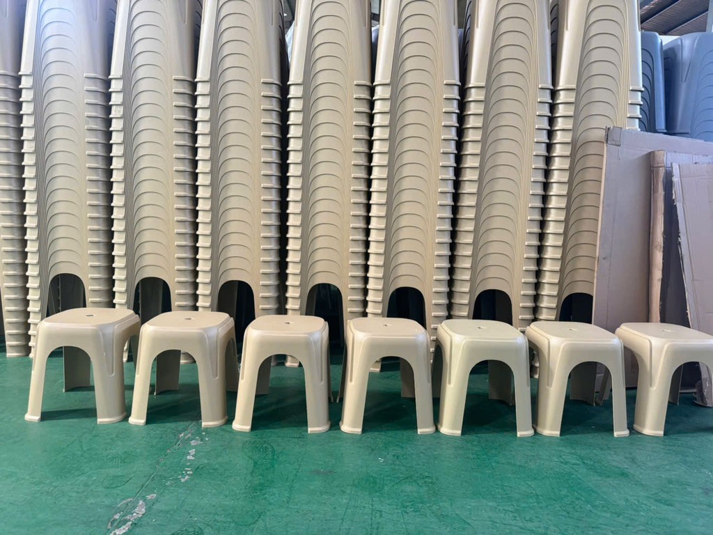 ghế đôn nhựa thấp 32 cm