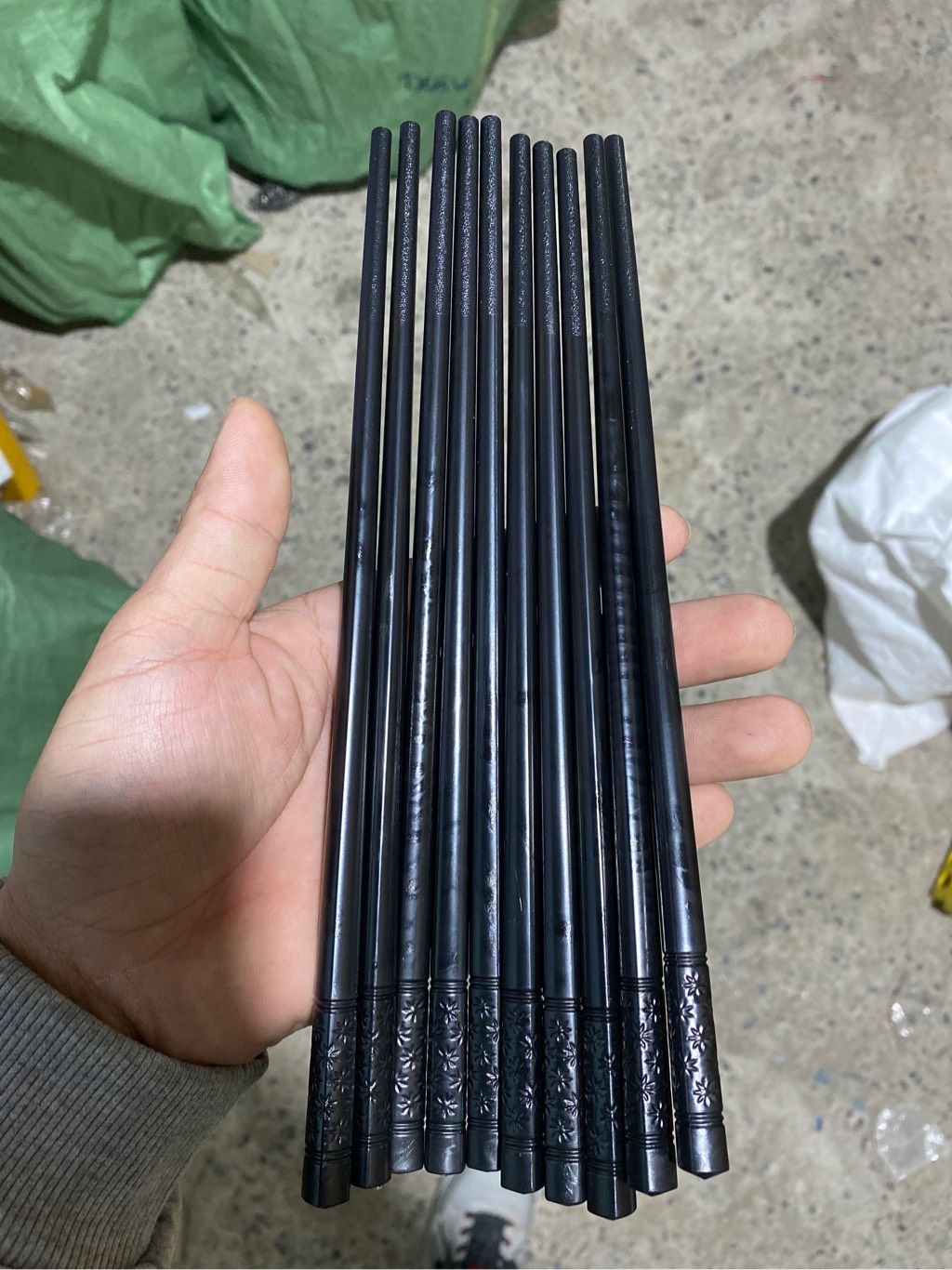 ĐŨA NHỰA 24-2858