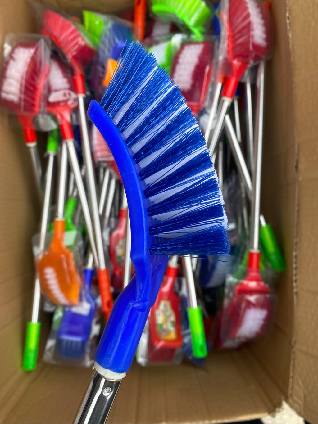 cọ cong cán inox TT