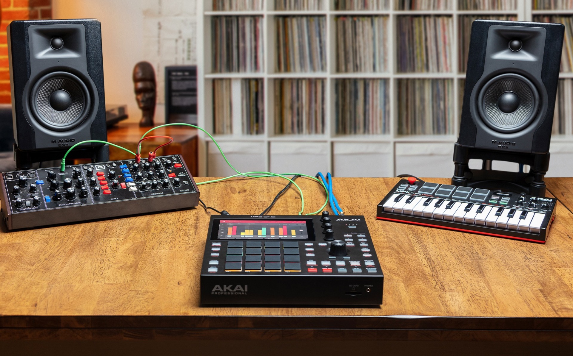Akai MPC ONE Standalone Sampler and Sequencer hàng nhập khẩu chính hãng