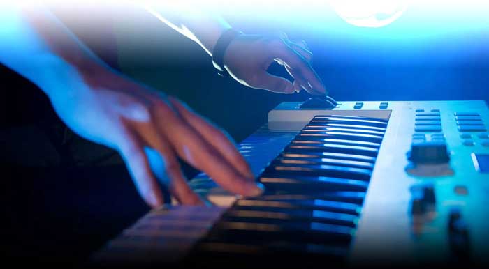 Arturia Keylab Essential 49 MIDI Controller | Giá cực tốt tại TP.HCM