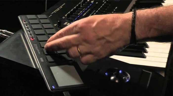 Midi Controller Korg Nano Pad 2 được các nhạc sĩ vô cùng yêu thích 