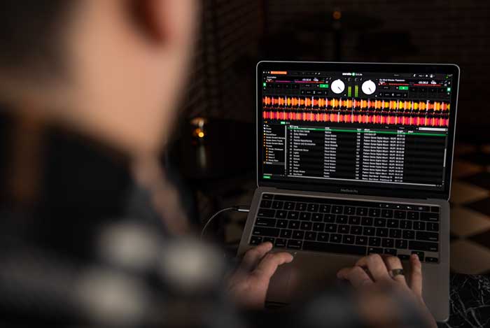 Tặng kèm theo phần mềm miễn phí khi sở hữu Bàn DJ Hercules DJControl Inpulse T7 tại Ny Audio