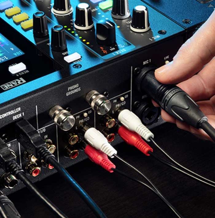 Bàn DJ Mixer Rane Seventy Two MK2 đa dạng các cổng kết nối 