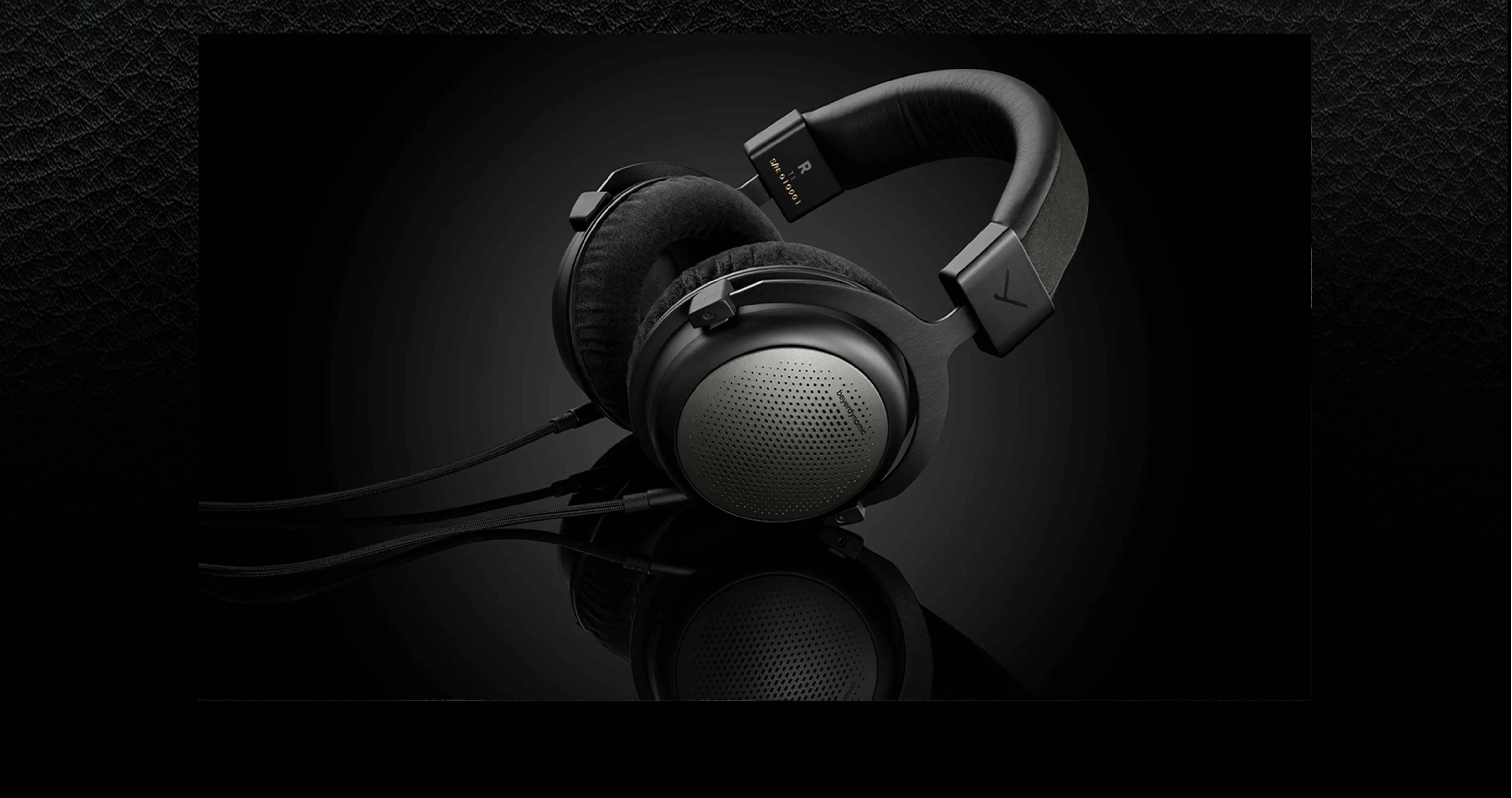 Beyerdynamic T1 Studio Headphones hàng nhập khẩu chính hãng
