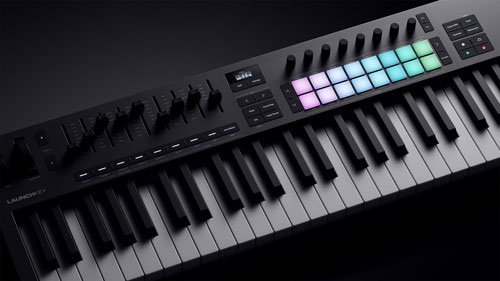 Bàn Phím Midi Novation Launchkey 49 MK4 tích hợp đầy đủ tính năng cơ bạn để bạn thỏa sức sáng tạo