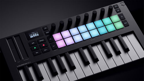 Novation Launchkey Mini 25 MK4 thiết kế gọn nhẹ tiết kiệm không gian tối đa cho bạn