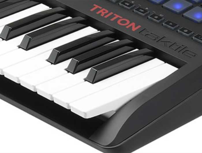 Midi Keyboard Workstation Korg Triton Taktile 49 các phím siêu nặng tựa như một chiếc piano thực thụ